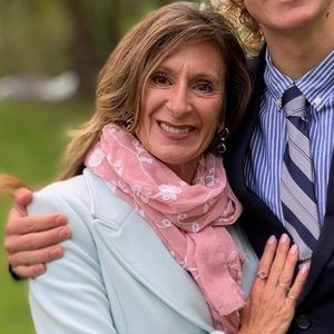 Meet your Posher, Michele